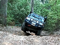 Pic-43 - Strathbogie Trip - Lifting a wheel on Goldmine Tk